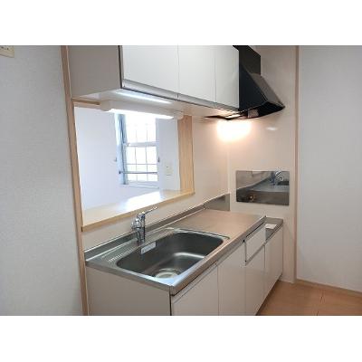アウローラ 201【管理NO：1-016084001-02010】 ★家具家電は申し込み後に搬入します★ ★2026年09月下旬入居可能★の物件写真3