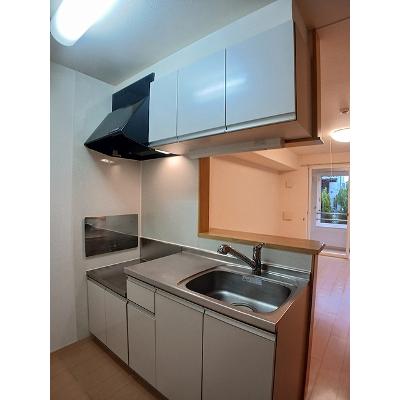 星六もみじ 104【管理NO：1-016405202-01040】 ★家具家電は申し込み後に搬入します★の物件写真3