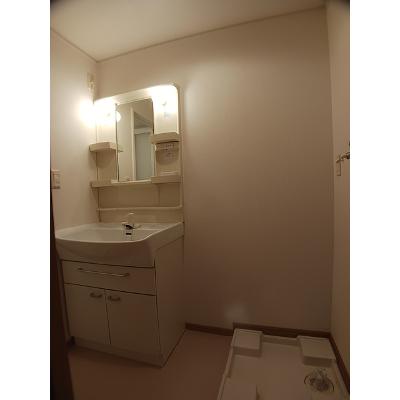 ローズガーデン 202【管理NO：1-014939301-02020】 ★家具家電は申し込み後に搬入します★の物件写真6