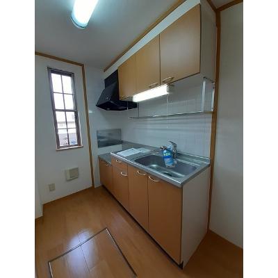フィオーレ　Ａ 102【管理NO：1-012280201-01020】 ★家具家電は申し込み後に搬入します★ ★2026年10月中旬入居可能★の物件写真3