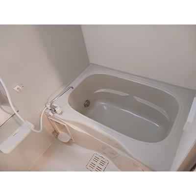 セントラルヒルズ 102【管理NO：1-014733201-01020】 ★家具家電は申し込み後に搬入します★ ★2026年10月上旬入居可能★の物件写真4