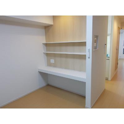 ファーストスクエア 201【管理NO：1-019673001-02010】 ★家具家電は申し込み後に搬入します★ ★2026年10月下旬入居可能★の物件写真2