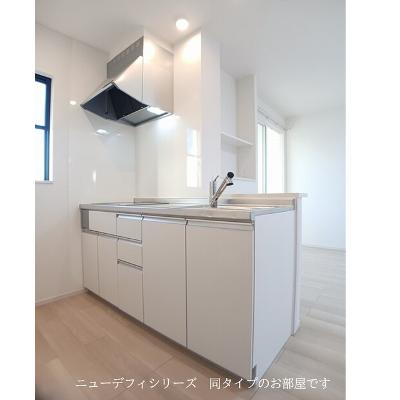 ロテュス 201【管理NO：1-028809301-02010】 ★家具家電は申し込み後に搬入します★ ★2026年12月上旬入居可能★の物件写真3