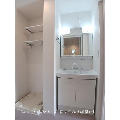 ロテュス 102【管理NO：1-028809301-01020】 ★家具家電は申し込み後に搬入します★ ★2026年12月上旬入居可能★の物件写真6
