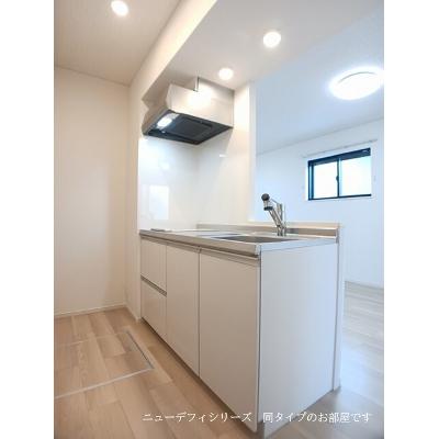 ロテュス 101【管理NO：1-028809301-01010】 ★家具家電は申し込み後に搬入します★ ★2026年12月上旬入居可能★の物件写真3