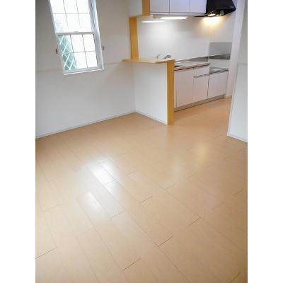 アルトピアーノ一色 102【管理NO：1-018867201-01020】 ★家具家電は申し込み後に搬入します★の物件写真2