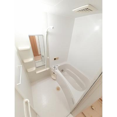 ラ・プリマヴェーラ 203【管理NO：1-013115601-02030】 ★家具家電は申し込み後に搬入します★の物件写真4