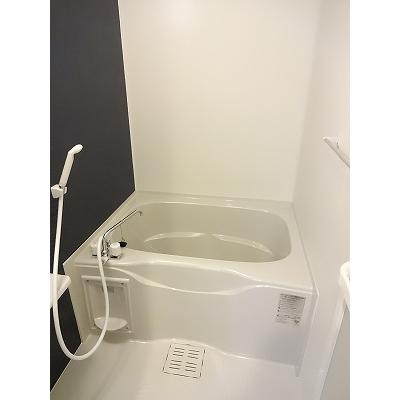 サンコート 103【管理NO：1-019736401-01030】 ★家具家電は申し込み後に搬入します★ ★2026年10月中旬入居可能★の物件写真4