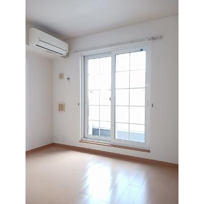 メゾンサニー 202【管理NO：1-014950101-02020】 ★家具家電は申し込み後に搬入します★の物件写真2