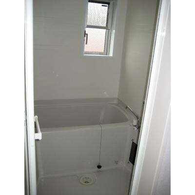 apartment 〒108-0075　東京都港区港南２丁目16-1