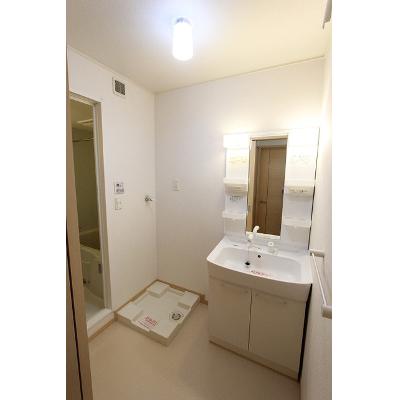 シュティール緑山 101【管理NO：1-015935701-01010】 ★家具家電は申し込み後に搬入します★ ★2026年10月上旬入居可能★の物件写真6