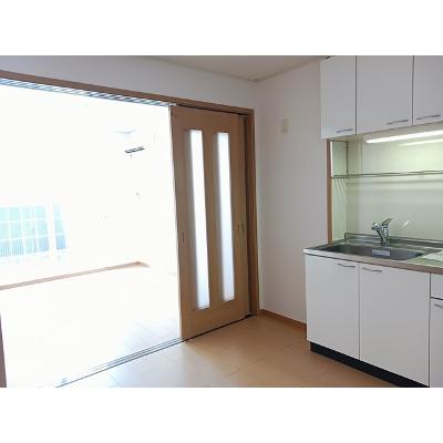 シェーネ・パラッツオＤ 101【管理NO：1-015219004-01010】 ★家具家電は申し込み後に搬入します★ ★2026年09月下旬入居可能★の物件写真2