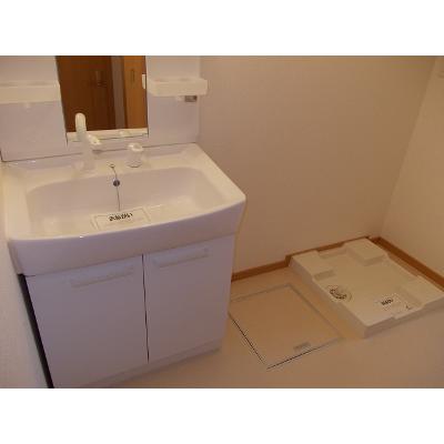 ミルキーⅡ 201【管理NO：1-015172401-02010】 ★家具家電は申し込み後に搬入します★ ★2026年09月下旬入居可能★の物件写真6