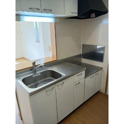 プティ・シャトー　Ｂ棟 103【管理NO：1-013622102-01030】 ★家具家電は申し込み後に搬入します★ ★2026年10月中旬入居可能★の物件写真3