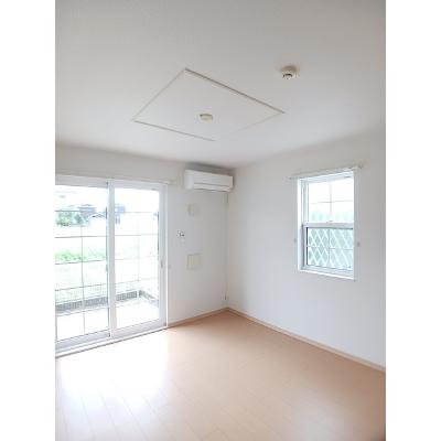 ブルースカイ　ツ　Ｂ棟 103【管理NO：1-016666502-01030】 ★家具家電は申し込み後に搬入します★の物件写真2