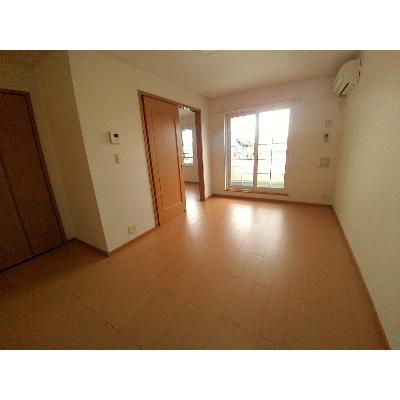 キャナール 201【管理NO：1-014872901-02010】 ★家具家電は申し込み後に搬入します★ ★2026年10月中旬入居可能★の物件写真2