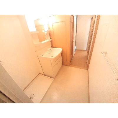 キャナール 201【管理NO：1-014872901-02010】 ★家具家電は申し込み後に搬入します★ ★2026年10月中旬入居可能★の物件写真6