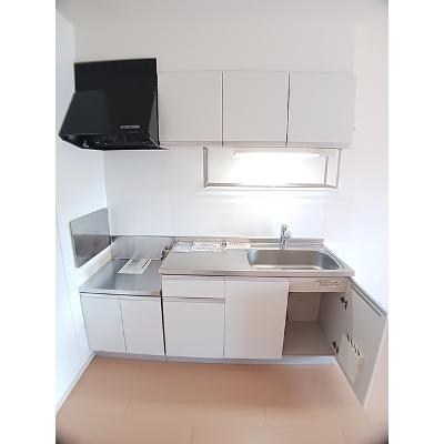 ＶＩＣＴＲＩＡ 203【管理NO：1-016988301-02030】 ★家具家電は申し込み後に搬入します★の物件写真3