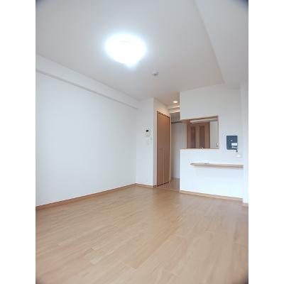 ステラ・ランド 303【管理NO：1-014729601-03030】 ★家具家電は申し込み後に搬入します★の物件写真2