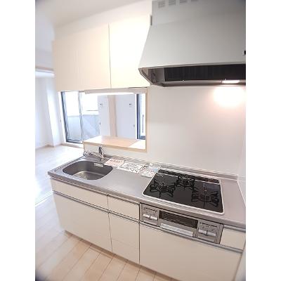 ベルフリーデ 101【管理NO：1-017322601-01010】 ★家具家電は申し込み後に搬入します★の物件写真3