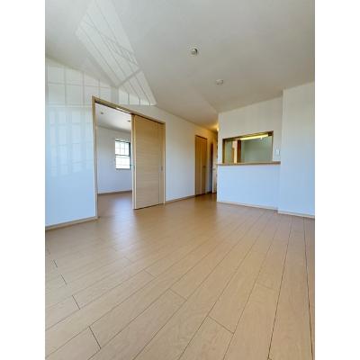 コンフォート・アザレア 201【管理NO：1-016378501-02010】 ★家具家電は申し込み後に搬入します★ ★2026年10月上旬入居可能★の物件写真2