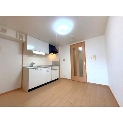 コーディアルホームズ 306【管理NO：1-013540101-03050】 ★家具家電は申し込み後に搬入します★ ★2026年09月下旬入居可能★の物件写真2