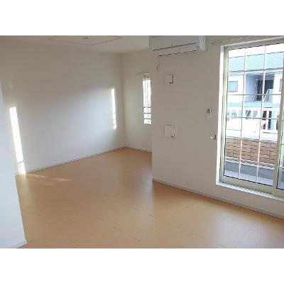 ソレイユ　Ⅰ番館 201【管理NO：1-018074101-02010】 ★家具家電は申し込み後に搬入します★ ★2026年10月中旬入居可能★の物件写真2