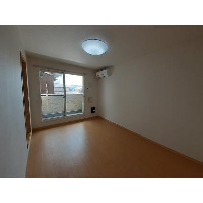 ジェルメ・メゾン 202【管理NO：1-016695601-02020】 ★家具家電は申し込み後に搬入します★ ★2026年10月上旬入居可能★の物件写真2
