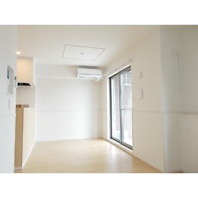 フェリーチェ 105【管理NO：1-021386501-01040】 ★家具家電は申し込み後に搬入します★ ★2026年10月上旬入居可能★の物件写真2