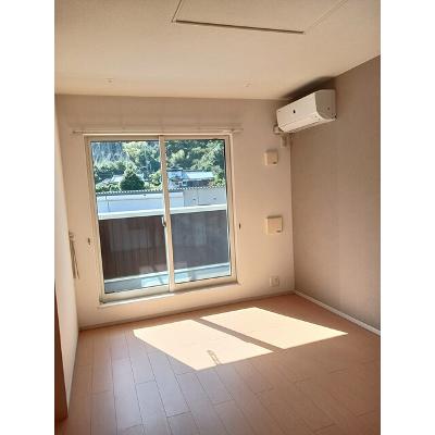 フォルトゥーナ 202【管理NO：1-019723601-02020】 ★家具家電は申し込み後に搬入します★ ★2026年10月下旬入居可能★の物件写真2