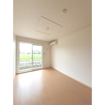 フォレスタ 102【管理NO：1-015404401-01020】 ★家具家電は申し込み後に搬入します★ ★2026年10月上旬入居可能★の物件写真2