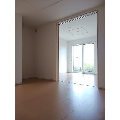 サウス・ヒル鏡野Ⅱ 101【管理NO：1-017820202-01010】 ★家具家電は申し込み後に搬入します★ ★2026年10月中旬入居可能★の物件写真2