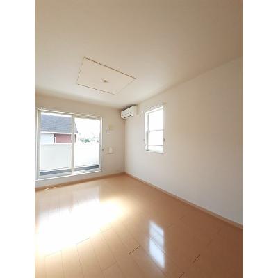リヴァーサイドタウンⅡ 201【管理NO：1-015483802-02010】 ★家具家電は申し込み後に搬入します★ ★2026年09月下旬入居可能★の物件写真2