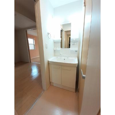 エルヴィータ・ウーノ 105【管理NO：1-022878401-01040】 ★家具家電は申し込み後に搬入します★ ★2026年10月上旬入居可能★の物件写真6