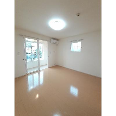 ニューハピネス 105【管理NO：1-019459401-01040】 ★家具家電は申し込み後に搬入します★ ★2026年10月上旬入居可能★の物件写真2