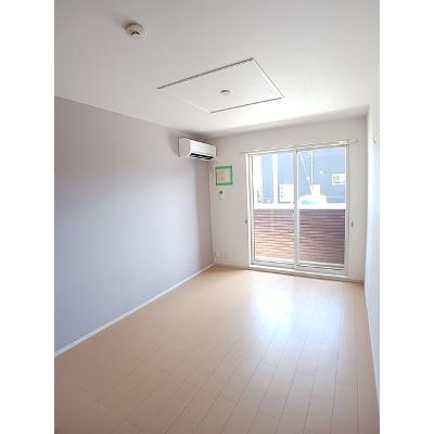 ビッグフォレストⅢ 105【管理NO：1-020168301-01040】 ★家具家電は申し込み後に搬入します★ ★2026年12月中旬入居可能★の物件写真2