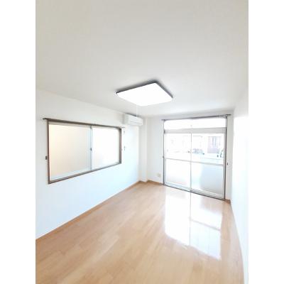 アムール・ｆ 102【管理NO：1-010165701-01020】 ★家具家電は申し込み後に搬入します★ ★2026年09月下旬入居可能★の物件写真2