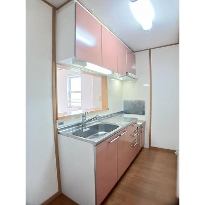 ローズヒル　Ａ 201【管理NO：1-013347201-02010】 ★家具家電は申し込み後に搬入します★の物件写真3