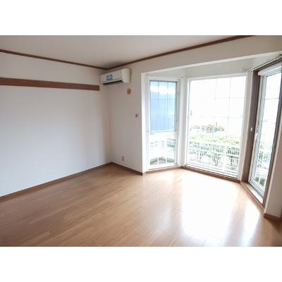 リジェール１号館 102【管理NO：1-007138301-01020】 ★家具家電は申し込み後に搬入します★ ★2026年09月下旬入居可能★の物件写真2