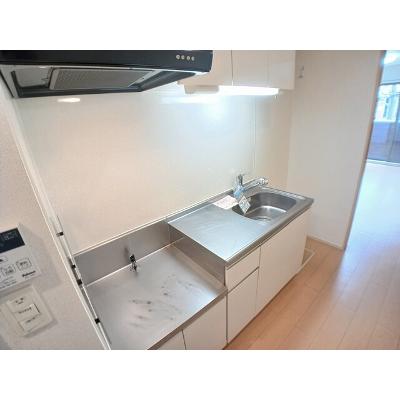 プレステージⅢ 101【管理NO：1-021174201-01010】 ★家具家電は申し込み後に搬入します★ ★2026年09月下旬入居可能★の物件写真3