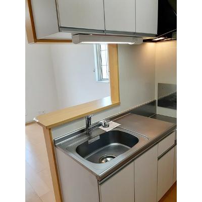 ＳＵＮ・ＢＲＩＧＨＴ 206【管理NO：1-017579201-02060】 ★家具家電は申し込み後に搬入します★ ★2026年10月中旬入居可能★の物件写真3