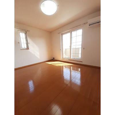 ストリームＵＡ 201【管理NO：1-014284601-02010】 ★家具家電は申し込み後に搬入します★ ★2026年10月上旬入居可能★の物件写真2