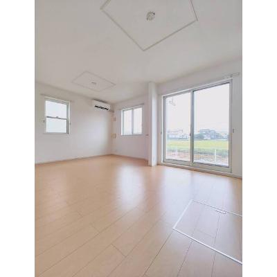 プレシアスⅠ 101【管理NO：1-018791201-01010】 ★家具家電は申し込み後に搬入します★ ★2026年09月下旬入居可能★の物件写真2