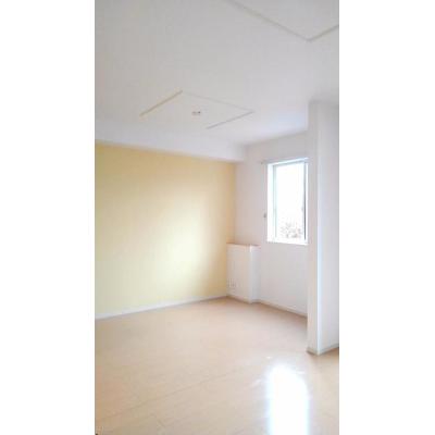 リリー 102【管理NO：1-019555601-01020】 ★家具家電は申し込み後に搬入します★ ★2026年09月下旬入居可能★の物件写真2