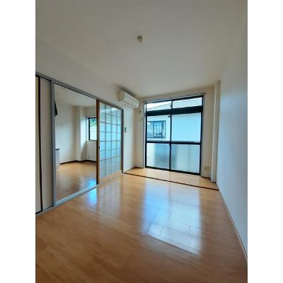 apartment 大分県大分市竹下２丁目３番２２号 

↓地図はこちらから