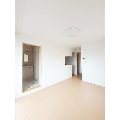サンリット 201【管理NO：1-020056001-02010】 ★家具家電は申し込み後に搬入します★ ★2026年09月下旬入居可能★の物件写真2