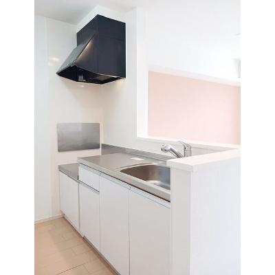 サンリット益城 202【管理NO：1-018655101-02020】 ★家具家電は申し込み後に搬入します★ ★2026年09月下旬入居可能★の物件写真3