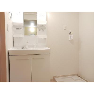 コリーヌＪ　Ⅱ 202【管理NO：1-018754702-02020】 ★家具家電は申し込み後に搬入します★の物件写真6