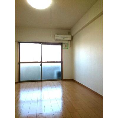 マーベラス大竜 401【管理NO：1-013430401-04010】 ★家具家電は申し込み後に搬入します★ ★2026年09月下旬入居可能★の物件写真2