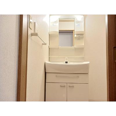 スカイラ－クⅡ 103【管理NO：1-012653401-01030】 ★家具家電は申し込み後に搬入します★の物件写真6